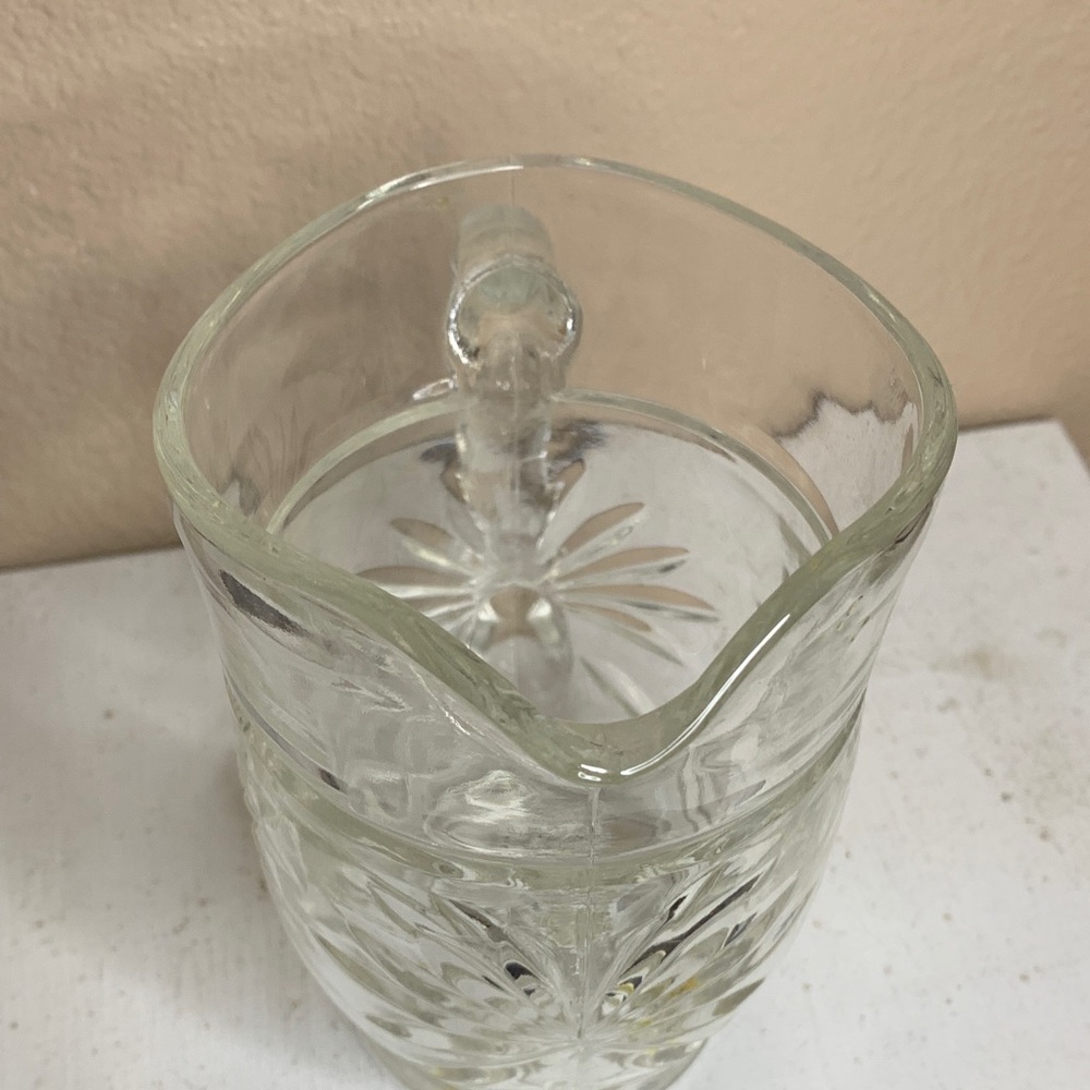 VINTAGE Star of David Small Glass Pitcher with Handle and Spout - Picture 4 of 5